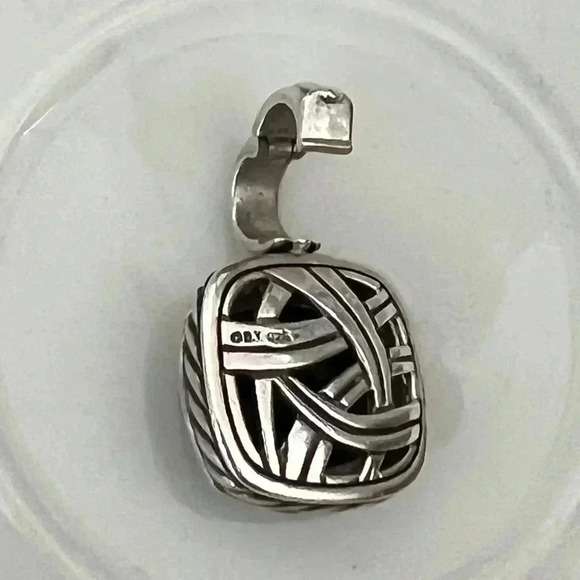 David Yurman Albion Black Onyx Pendant with Diamonds 14mm - Picture 12 of 12